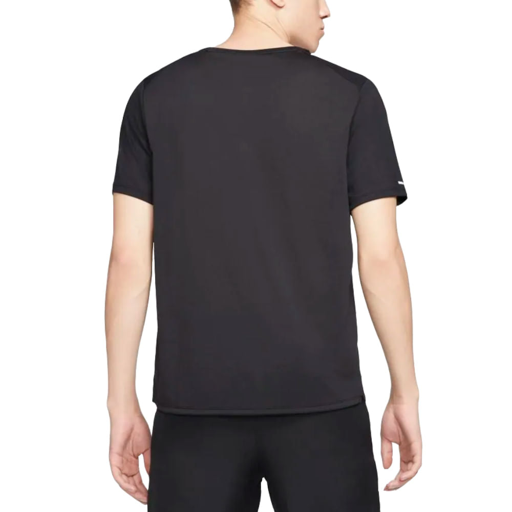 Camiseta Nike Run Division Masculino