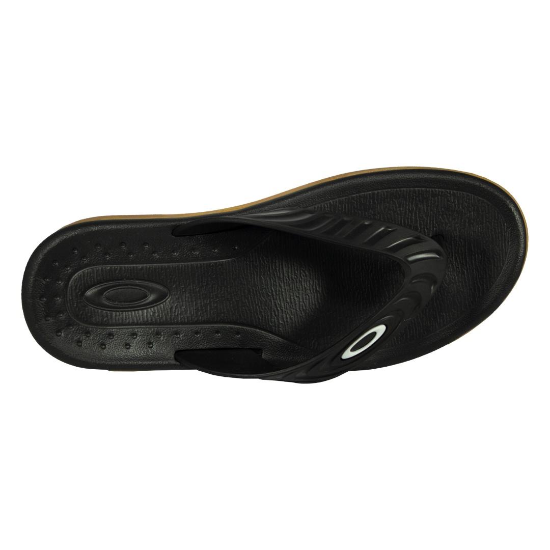 Chinelo Oakley Crowd Masculino