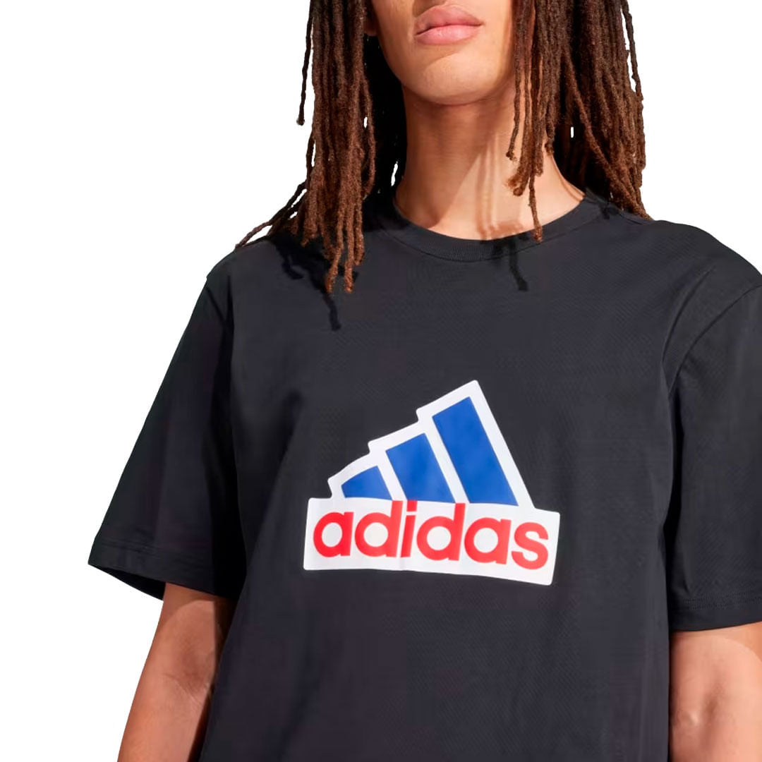 Camiseta Adidas Badge Of Sport Masculino
