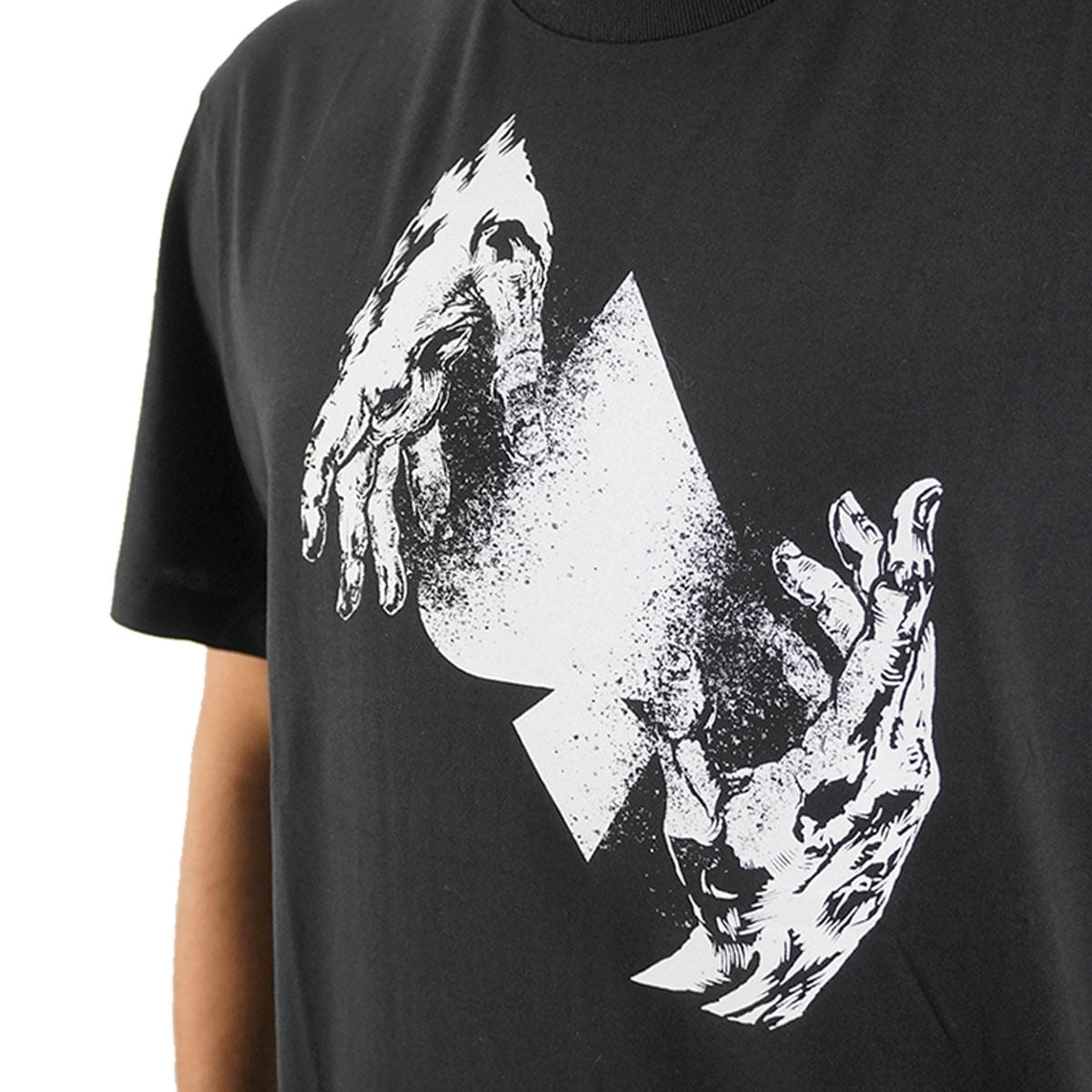 Camiseta Mcd Maos Espada Masculino