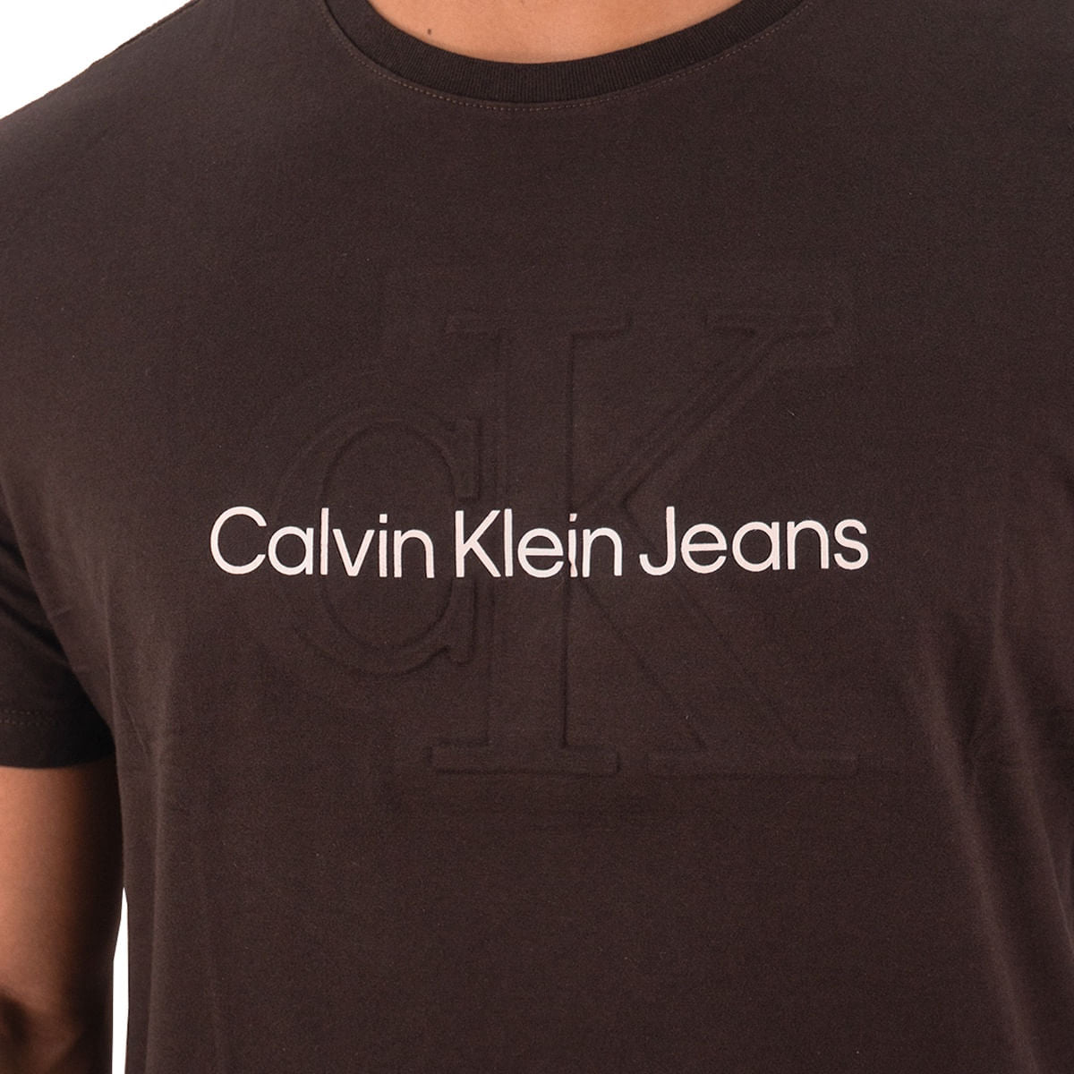 Camiseta Calvin Klein Embossed Masculino