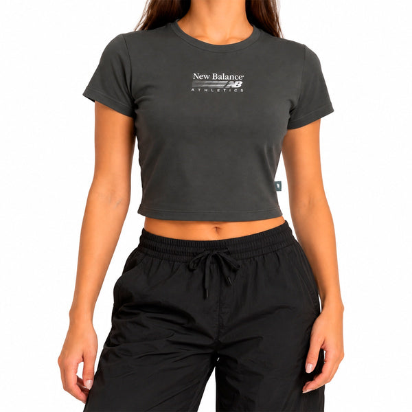Camiseta New Balance Trackside Feminino