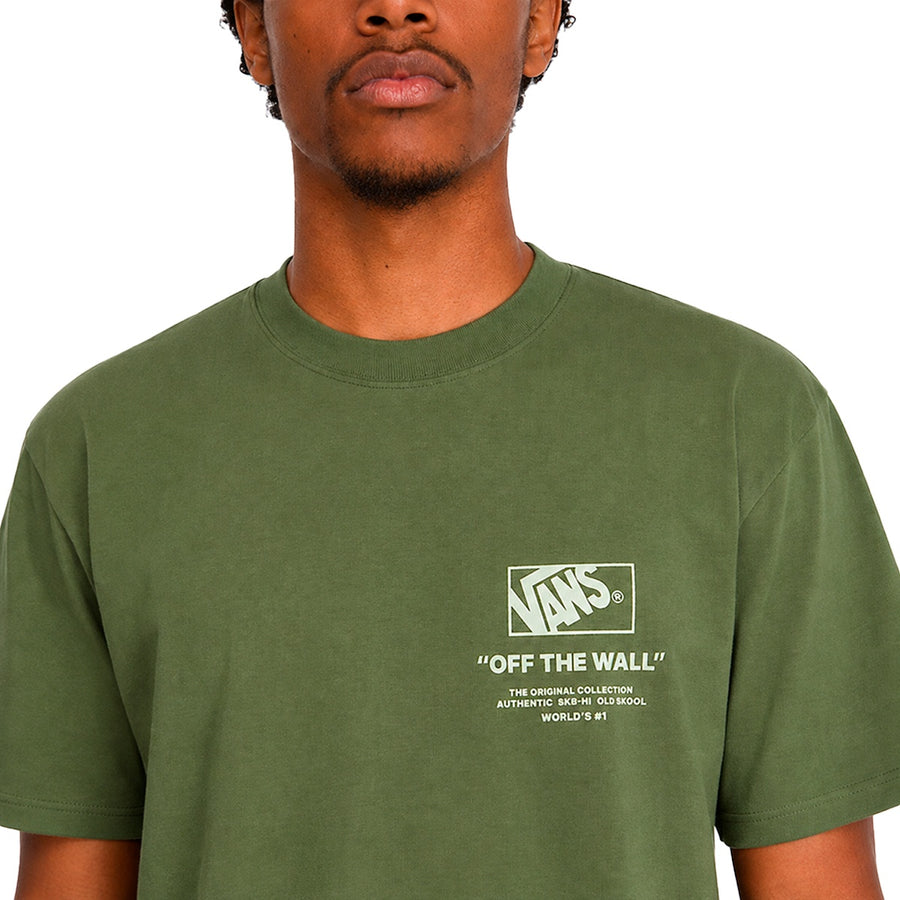 Camiseta Vans Stacked Hi Masculino — Um bloco de informação no peito