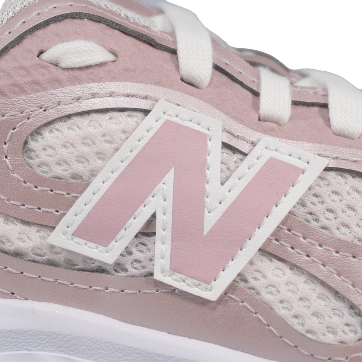 Tênis New Balance Warishi V4 Feminino