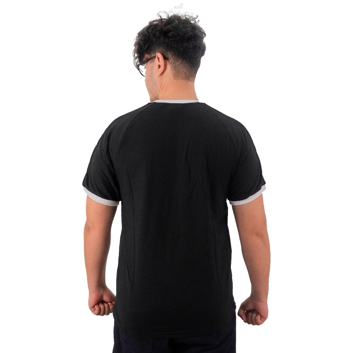 Camiseta Adidas Classics Masculino