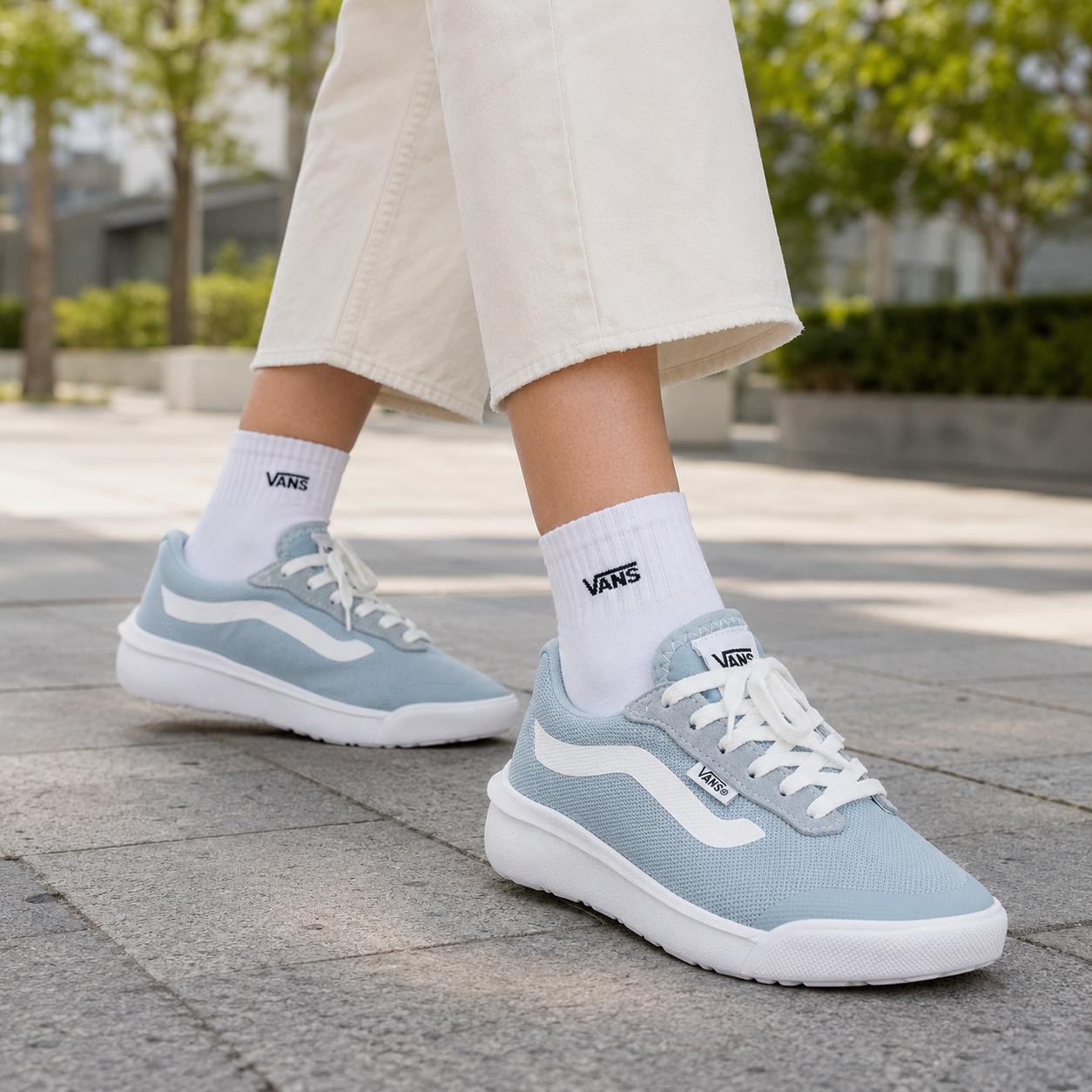 Tênis Vans Range Breeze Feminino