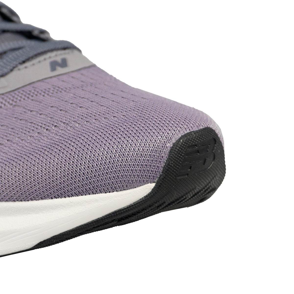 Tênis New Balance Fresh Foam 680V9 Feminino