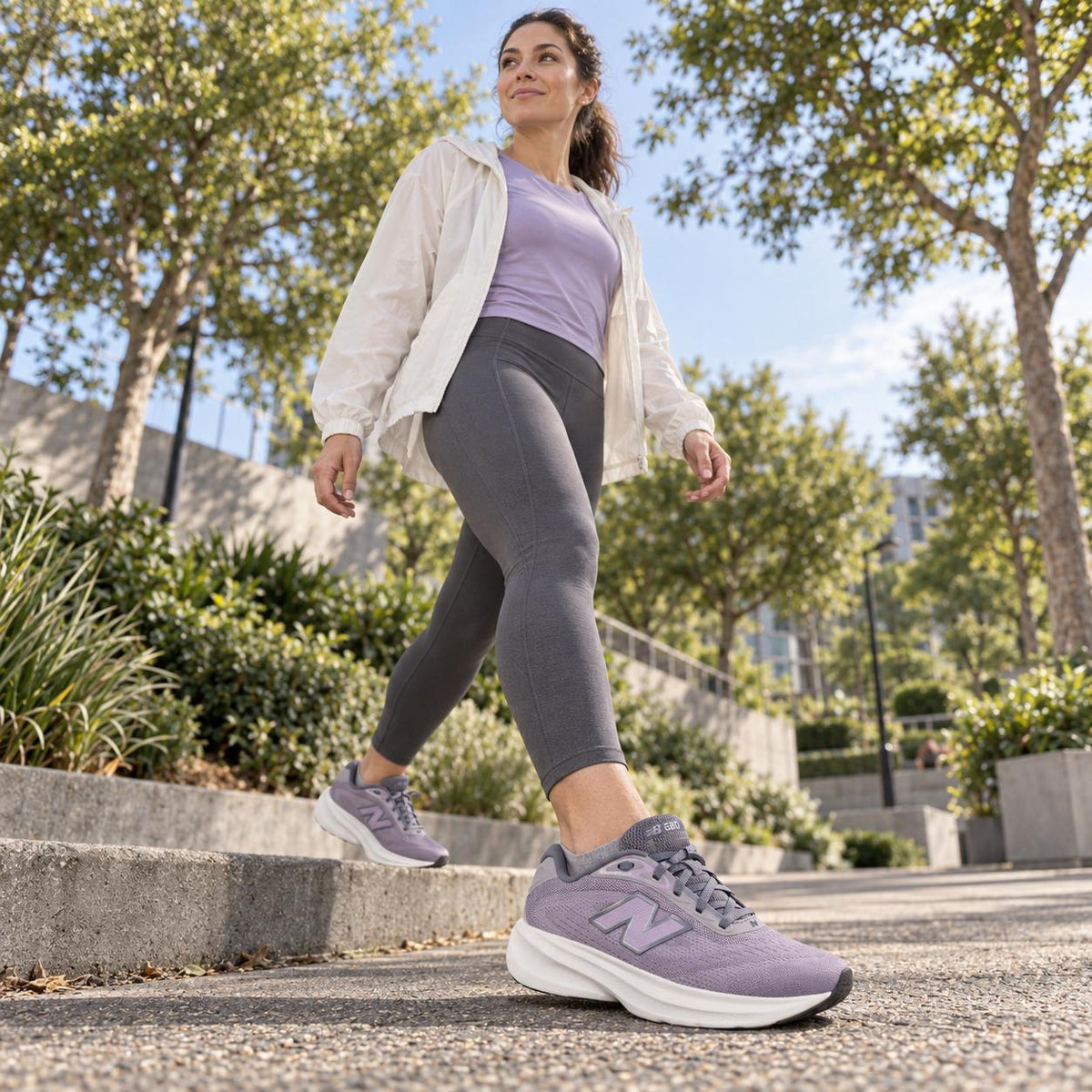 Tênis New Balance Fresh Foam 680V9 Feminino