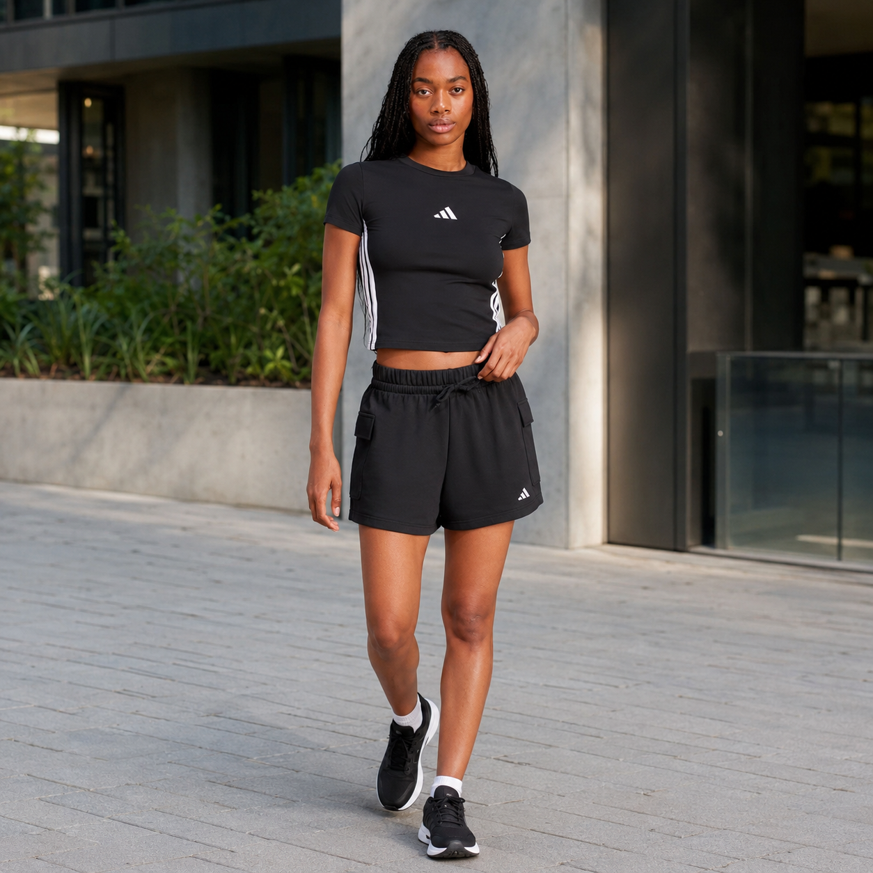 Camiseta Adidas Essentials Feminino