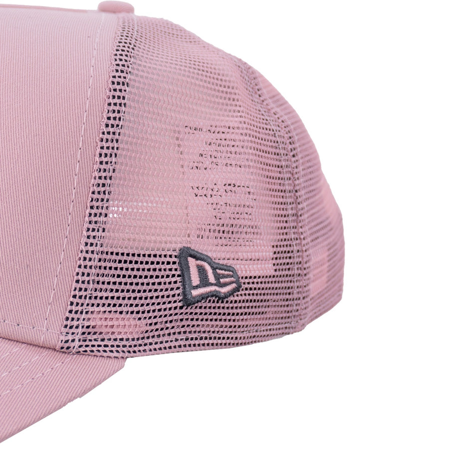 Boné Aba Curva New Era Trucker Los Angeles Dodgers Unissex — Metade do boné é tela
