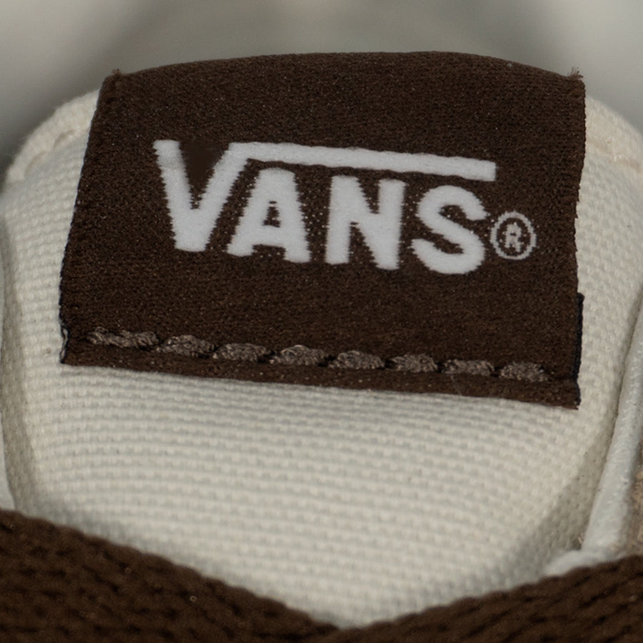 Tênis Vans Brooklyn LS Unissex — Marrom do cadarço à etiqueta