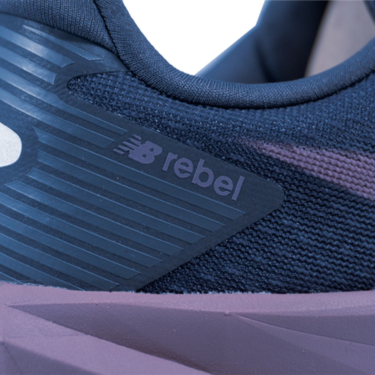 Tênis New Balance Rebel V5 Masculino