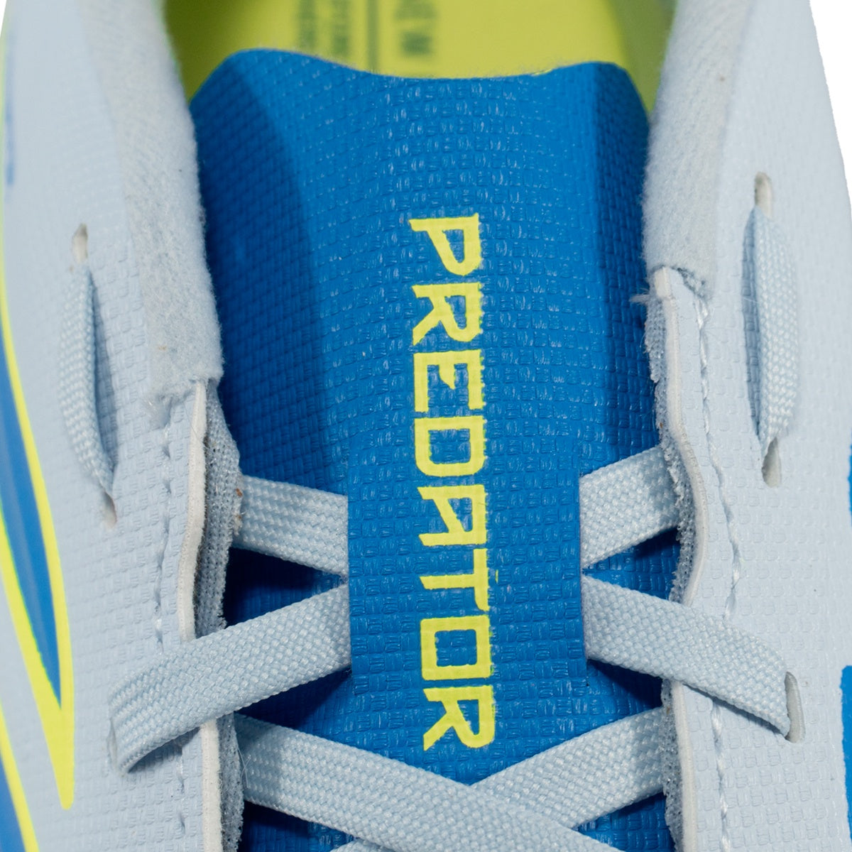 Chuteira Adidas Predator Club Fg/Mg Masculino