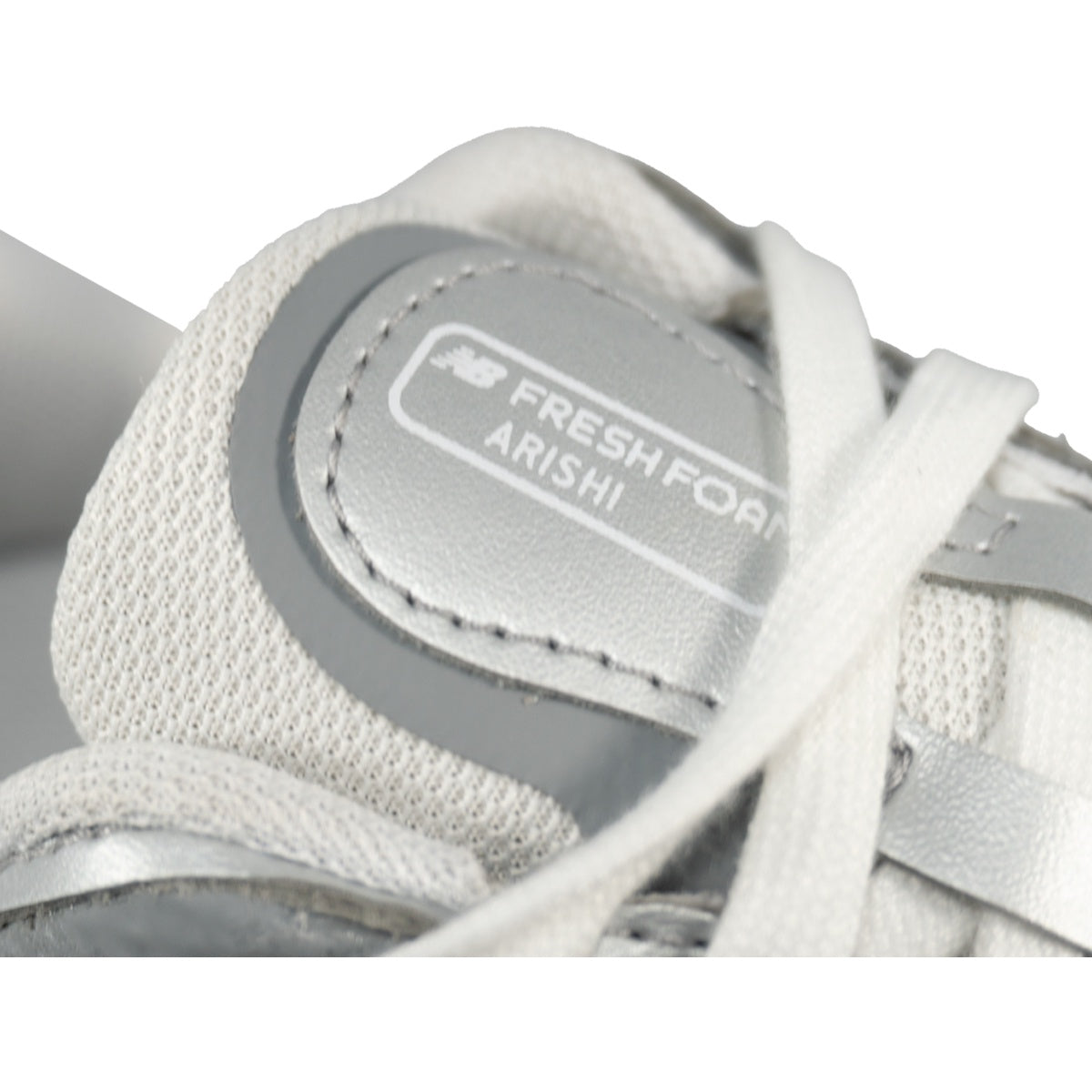 Tênis New Balance Fresh Foam Arishiv4 Feminino