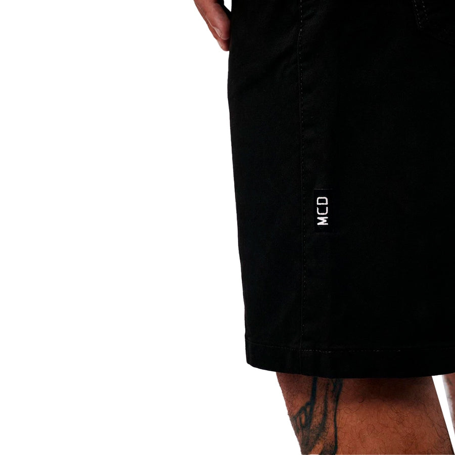 Bermuda Sarja MCD Walk Slim Fit Masculino — Etiqueta bordada na lateral
