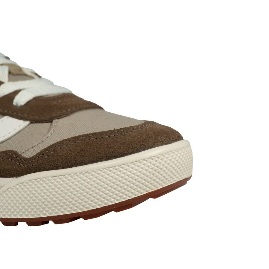 Tênis Vans Range EXP Feminino — Camurça encontra tecido