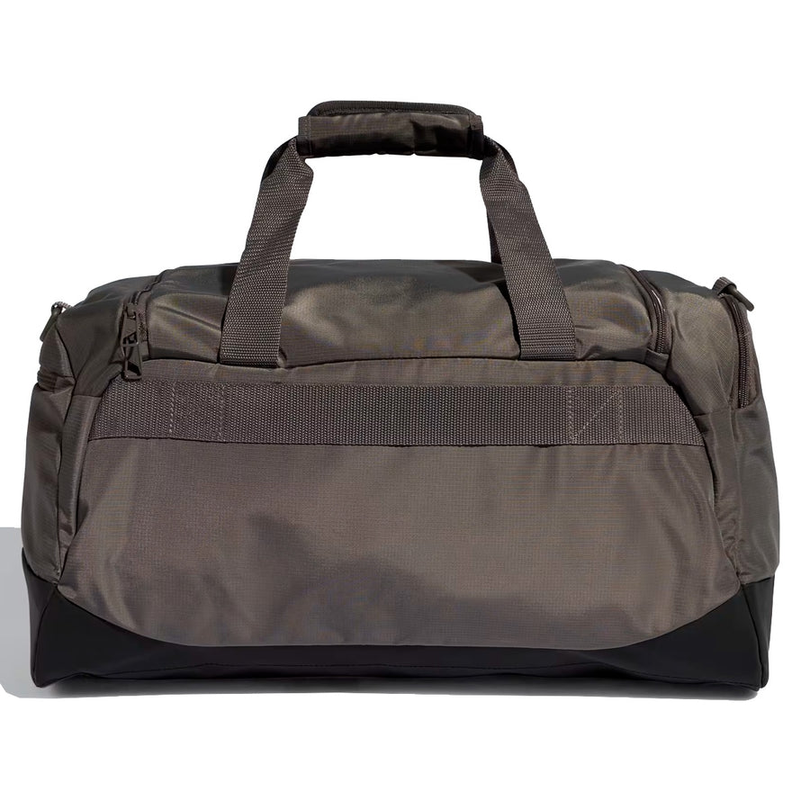 Bolsa Adidas Defender Duffle Masculino — Feita para aguentar a rotina puxada